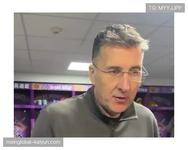 新疆教练格兰动用私人关系 将伤情资料发德国专家